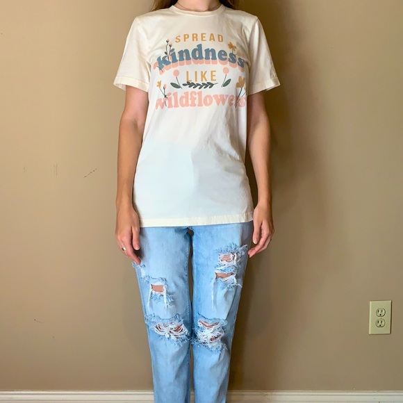 Graphic Tee - Picture 3 of 3